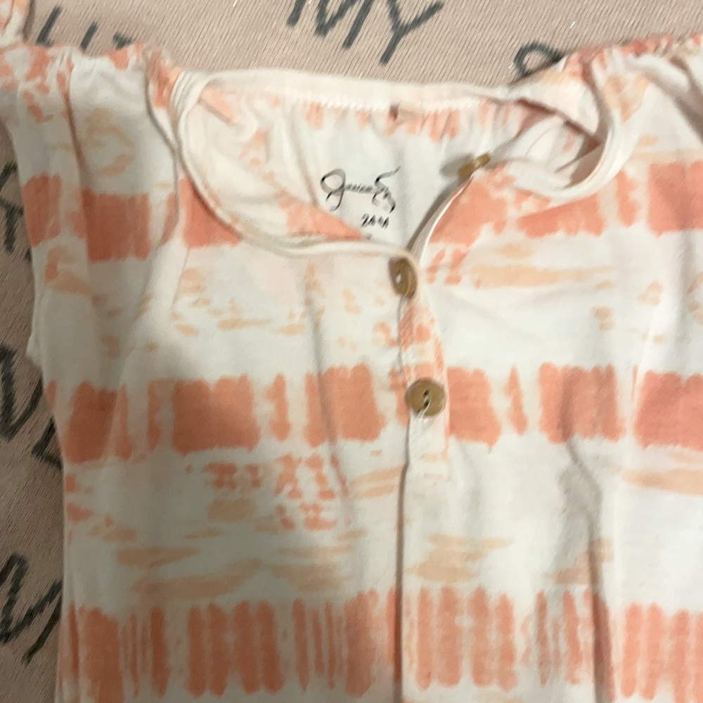 Jessica Simpson romper - Picture 2 of 3